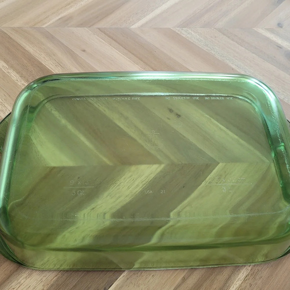 Vintage Anchor Hocking Green  Glass Casserole Baking Dish 3 QT USA 21 - Picture 2 of 8